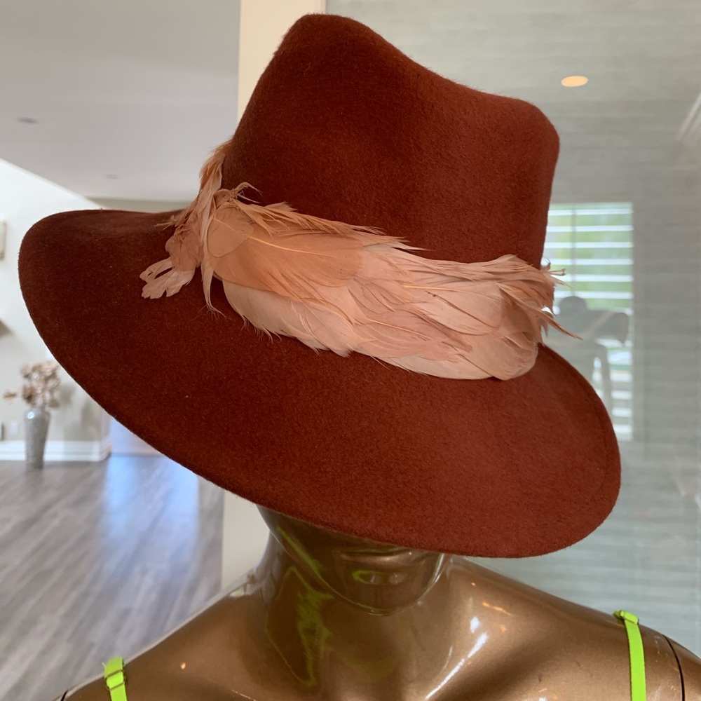 Beautiful 100% wool hat